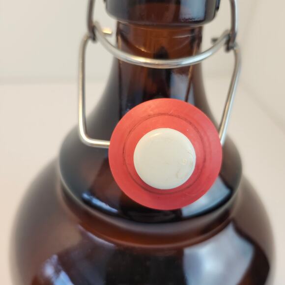 Stone Brewing Co 2 Liter Growler Glass Airtight Topper Brown Bottle Beer Empty - Picture 8 of 11